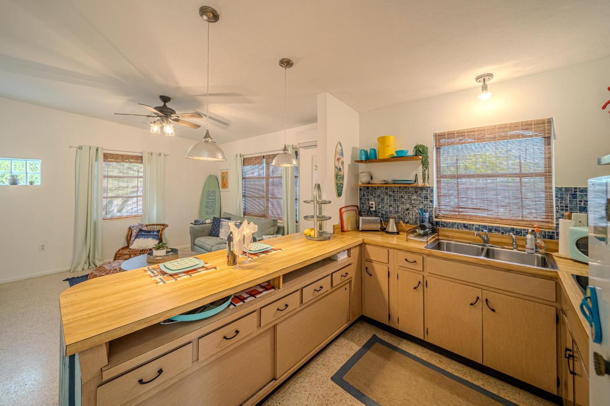 Fantastic Island House 1 Mile To The Beach With Heated Pool Sarasota Exteriér fotografie